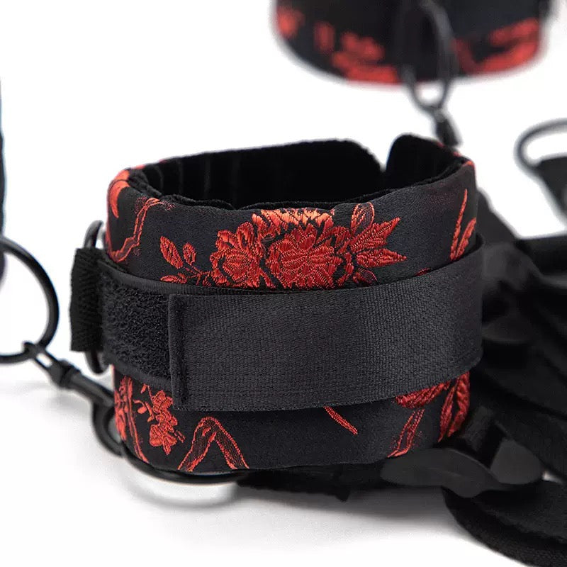 Floral Bondage Restraint Set – Bed Straps with Hand & Ankle Cuffs