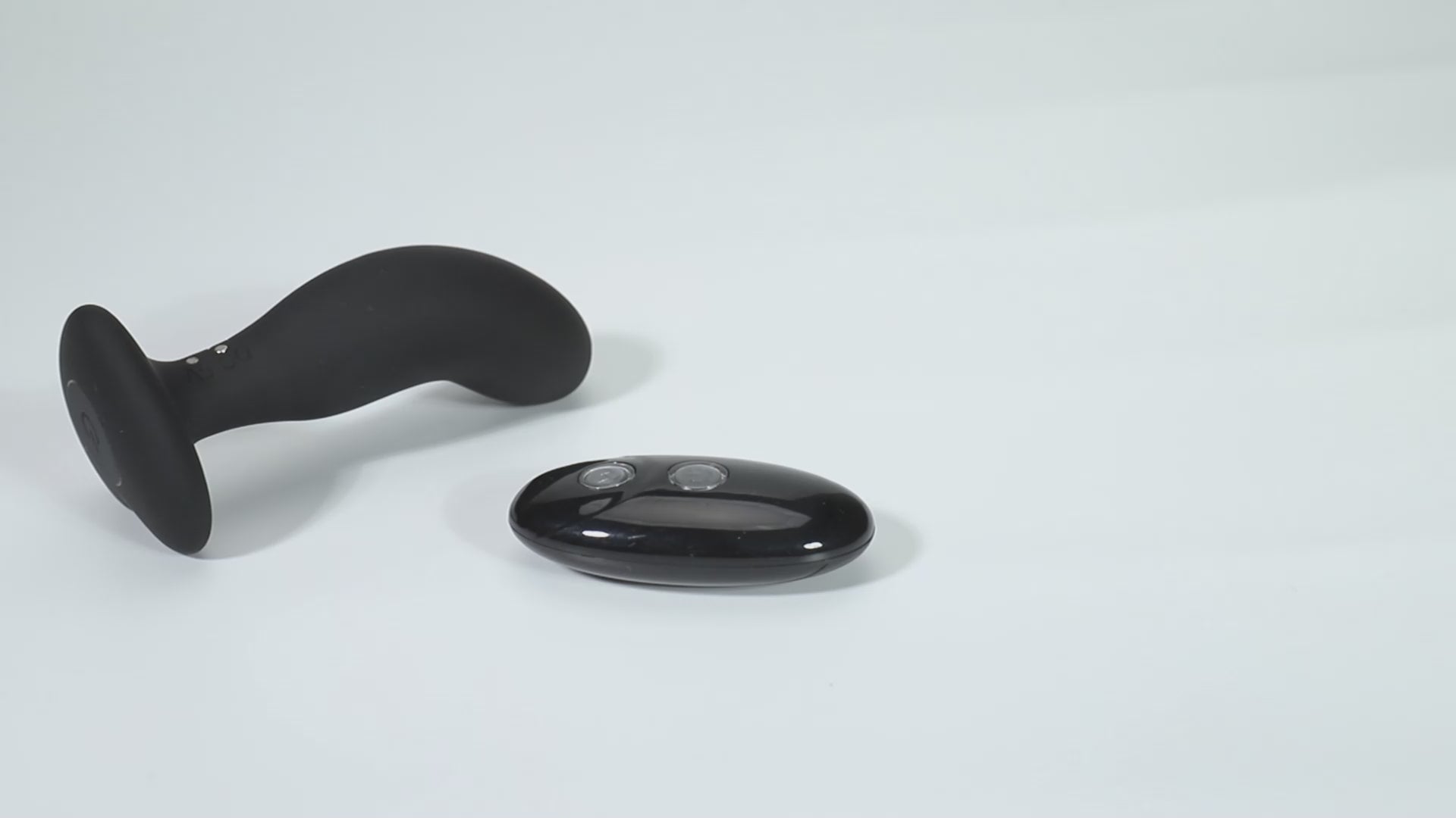 Rechargeable Vibrating Plug – 8200RPM Power, Ultra-Quiet, Waterproof, Remote Control